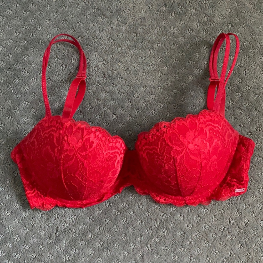 Red Lace Victoria Secret Demi Bra